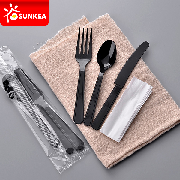 Individually wrapped plastic cutlery sets